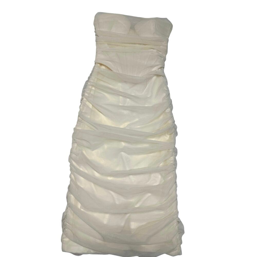 Oh Polly formal ivory strapless dress Juniors Size 4